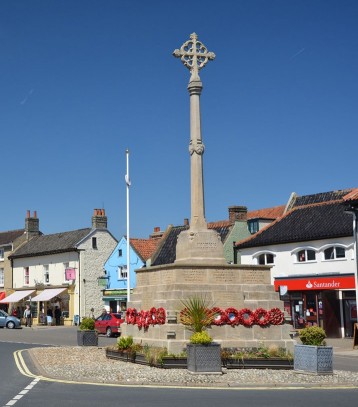 Holt War Memorial